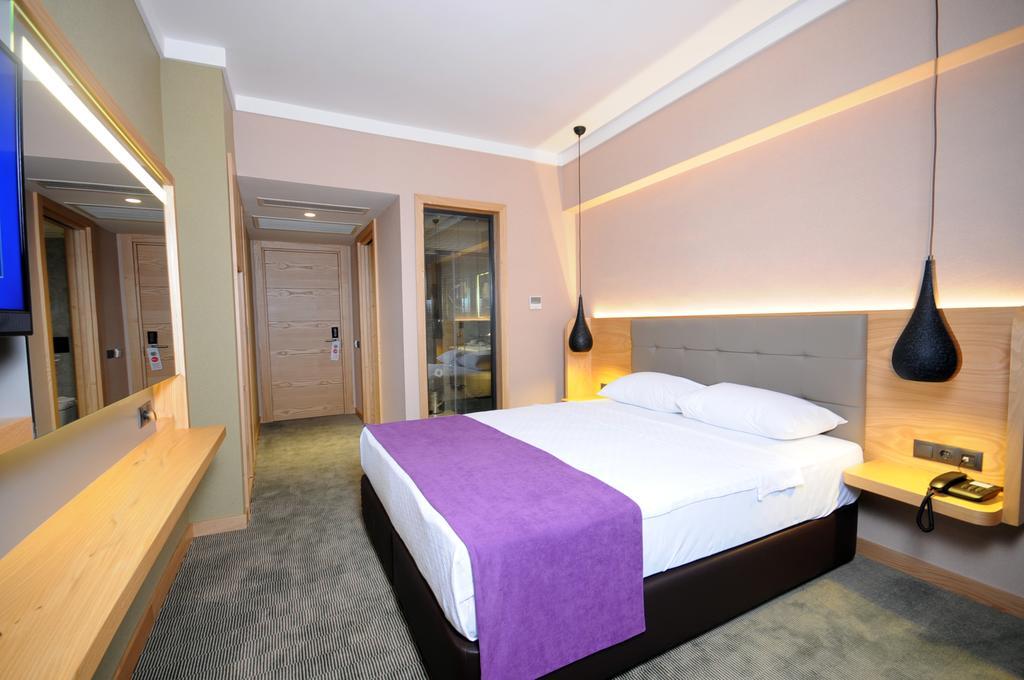 מרמריס Candan Citybeach Hotel מראה חיצוני תמונה