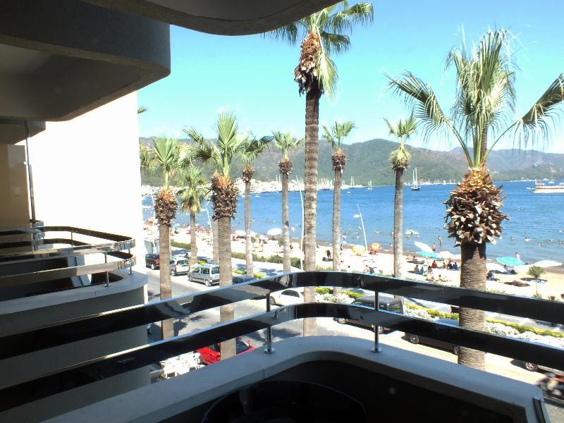 מרמריס Candan Citybeach Hotel מראה חיצוני תמונה